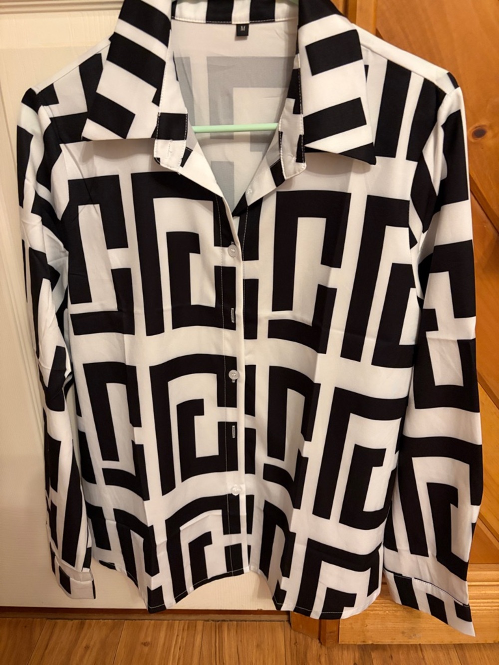Women's Black & White Geometric Button-Up blouse